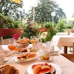 Hotel Alpin- Sporthotel, Summercard Included - September 4*