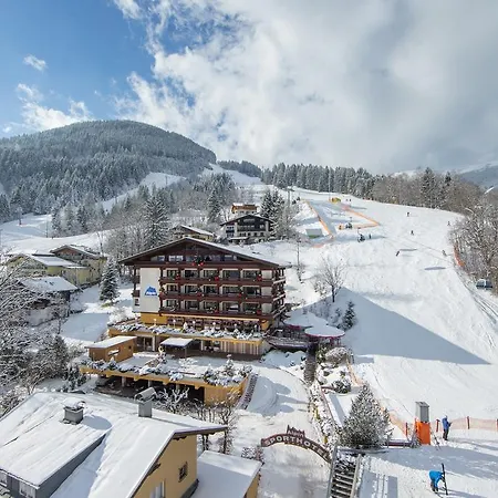 Alpin- Sporthotel, Summercard Included - September 4* Zell am See