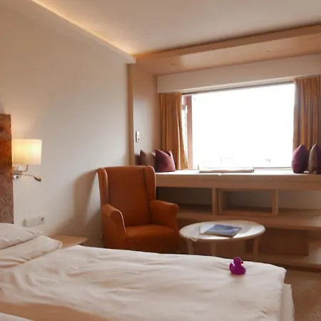 Hotel Alpin- Sporthotel, Summercard Included - September