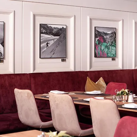 Alpin- Sporthotel, Summercard Included - September فندق