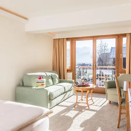 Alpin- Sporthotel, Summercard Included - September فندق
