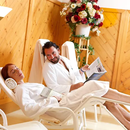 Alpin- Sporthotel, Summercard Included - September فندق 4*