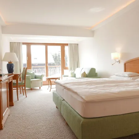 Hotel Alpin- Sporthotel, Summercard Included - September 4*